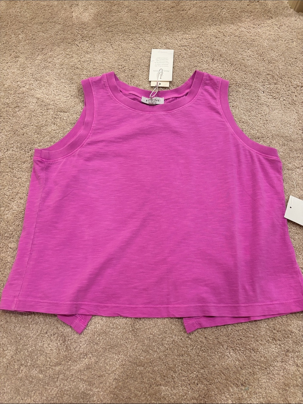 NWT New Evereve Sonnet Flyaway Tank Small